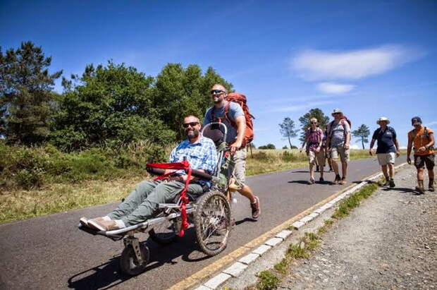 Путь Святого Иакова на инвалидной коляске.