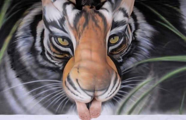 tiger body art2 Man Made Tiger, Literally
