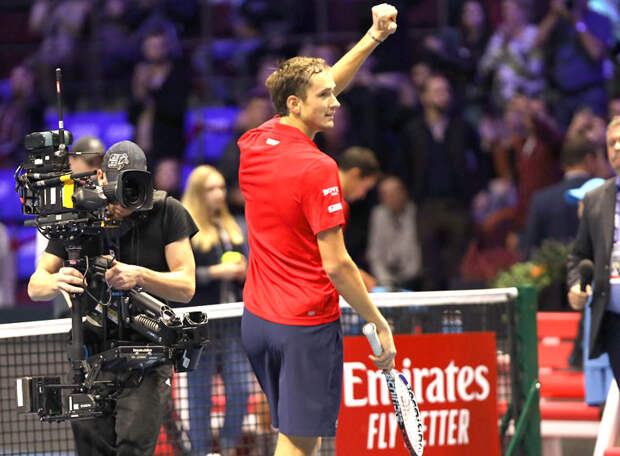 Даниил Медведев и Андрей Рублев на старте US Open не отдали соперникам ни одного сета. Однако без потерь не обошлось