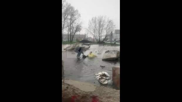 Video: 385718417_19c1a84f7fd2d619_watermark.mp4