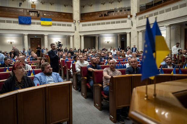 Депутат Гетманцев: возможность принять непопулярные, но нужные решения, есть