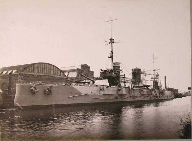 О стойкости защиты линкоров типа «Севастополь» по отношению к 283-мм и 305-мм германским снарядам