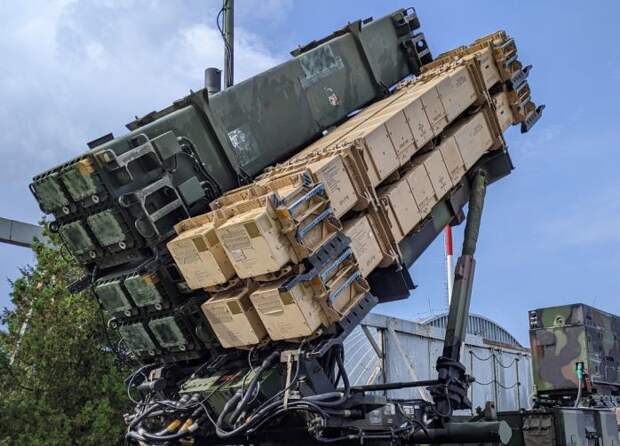 Российский истребитель шестого поколения МиГ-41, призванный заменить МиГ-31 Foxhound, вновь привлек внимание зарубежных экспертов.-4