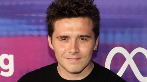 Бруклин Бекхэм сделал новое тату в знак преданности Николе Пельтц