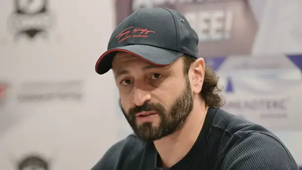 Авербух уверен, что российские пары поборются с китайскими фигуристами за победу на ОИ-2022