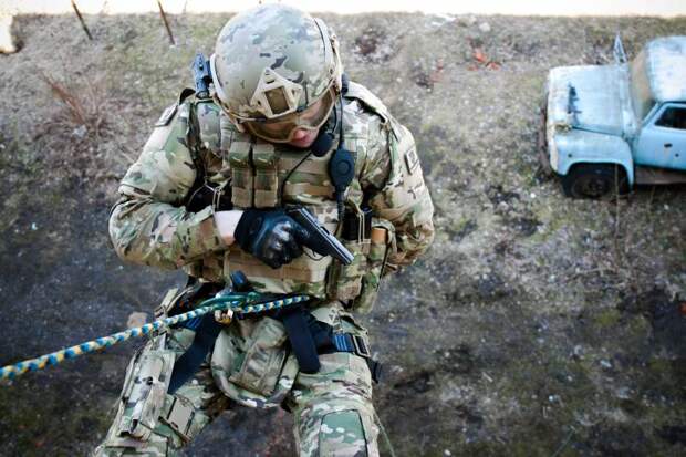 «Супернить» защитит российских солдат от пуль и осколков