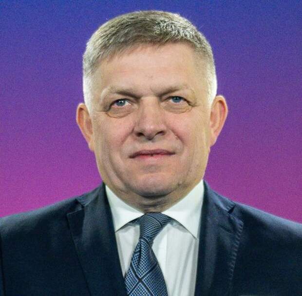 Pravda.sk: премьер Словакии Фицо скоро вернется к своим обязанностям