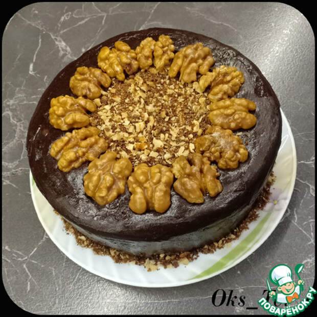 Торт «Черемуховый» с черносливом и орехами