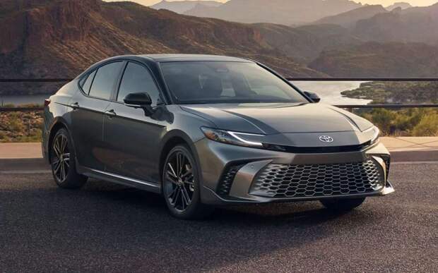 Toyota будет ввозить в Японию свою продукцию из США: в чем смысл такого импорта?