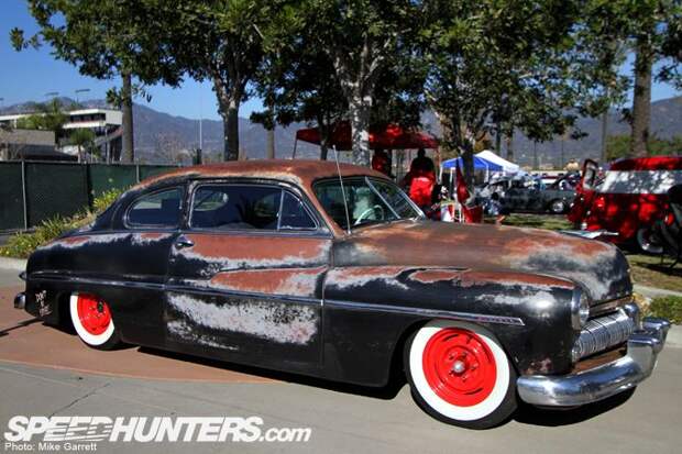 Hot Rod авто-шоу MOONEYES X-MAS PARTY 2011 (99 фото)