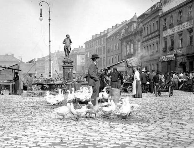 Рынок в Байройте, Германия ХХ век, винтаж, восстановленные фотографии, европа, кусочки истории, путешествия, старые снимки, фото