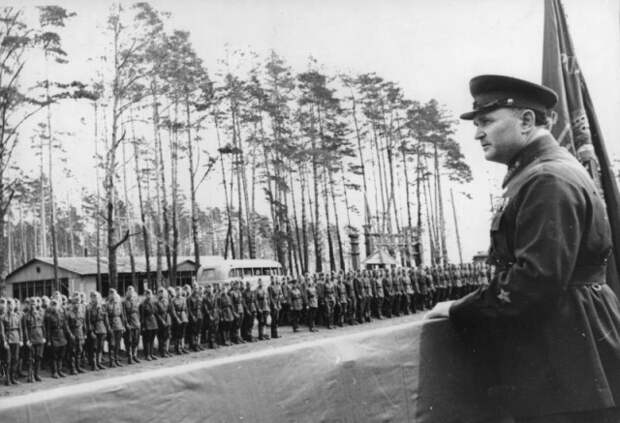 Архивные кадры Великой Отечественной войны