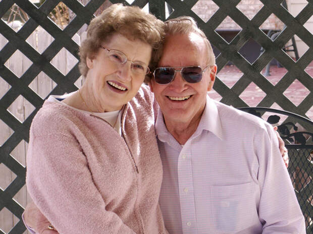 Пенсионерам продлили оформление электронных больничных