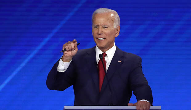 The Reactions To Joe Biden’s Teeth Trying To Escape His Mouth During The Debate Are Hysterical