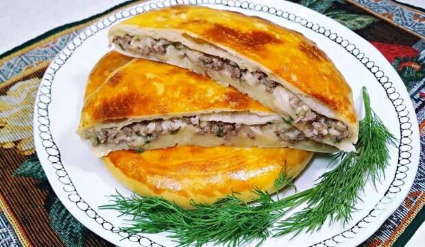 Вкусные мясные пироги с тонким тестом по осетинскому рецепту: вся семья в восторге