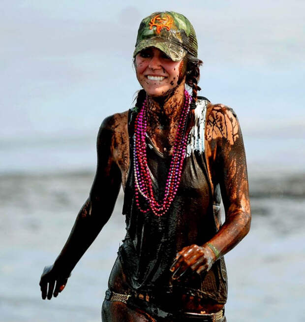Фестиваль грязи Okeechobee Mudfest (38 фото)