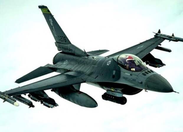 ВВС США F-16