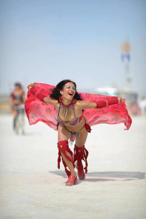 США. Невада. Пустыня Блэк-Рок. Во время фестиваля Burning Man 2014. (John Chandler)