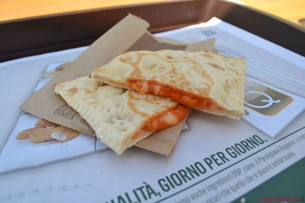 Уникальные блюда из McDonald’s разных странах