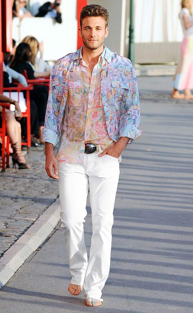 Мужские белые брюки с чем носить летом