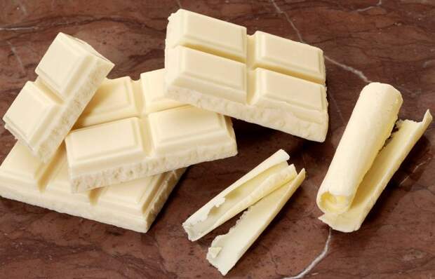 Из чего на самом деле делают белый шоколад
