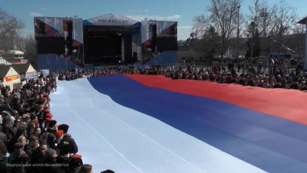 Россия сыграла на опережение ЕС и США, запретив продажу земли в Крыму