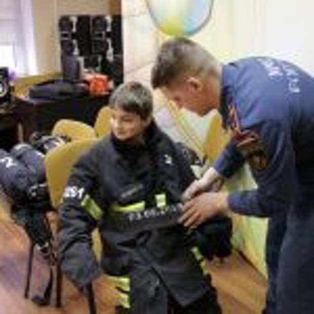 Сотрудники МЧС рассказали о детской профилактике. Фото: Пресс-служба МЧС по ВАО