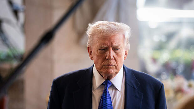 Песков заявил, что Трампа могут пригласить на парад Победы