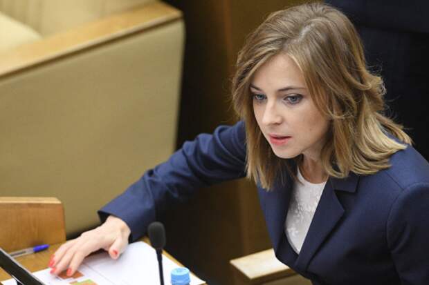 СМИ: Поклонская лишится поста в комитете Госдумы за отказ поддержать пенсионную реформу