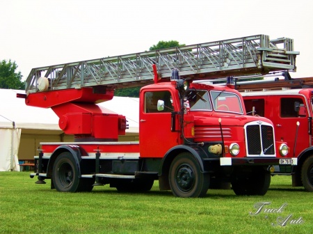 S4000
