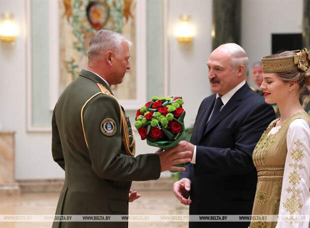 Виктор Гулевич и Александр Лукашенко Виктор Гулевич и Александр Лукашенко