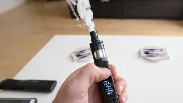 В Башкирии планируют запретить продавать детям вейпы и кальяны