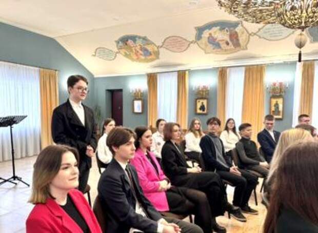 ТК ´Союз´. Участники Республиканского конкурса молодежных проектов встретились с руководством Центра ´Покрова´.