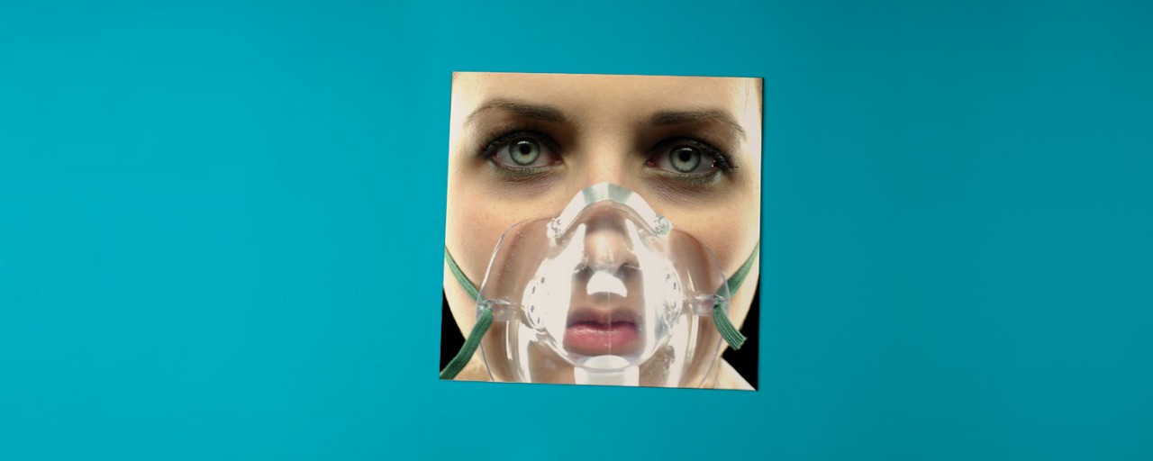 Underoath «They're Only Chasing Safety» (2004)