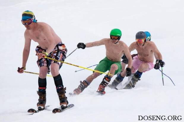 Летом на лыжах можно и в бикини кататься