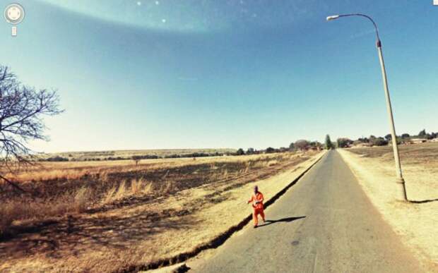 Неординарные снимки из сервиса Google Street View (47 фото) Неординарные снимки из сервиса Google Street View (47 фото)