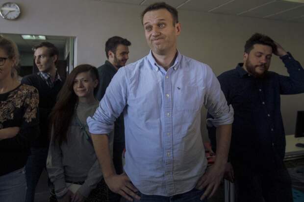 Следы «Новичка» в анализах Навального могли появиться в американских и британских лабораториях Следы «Новичка» в анализах Навального могли появиться в американских и британских лабораториях