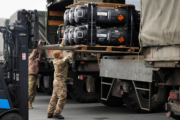 CNN: часть нового пакета помощи Украине от США уже находится в Польше и Германии