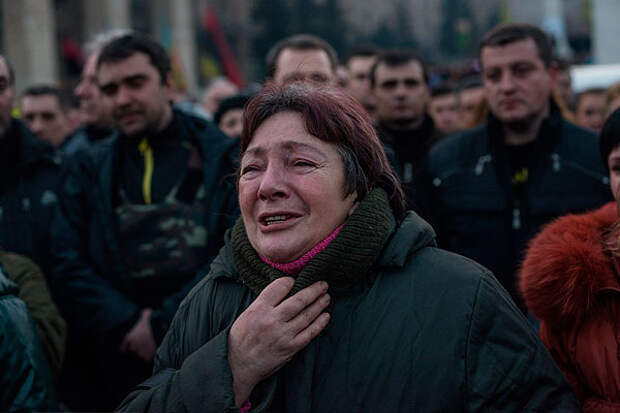 удары по центрам принятия решений.