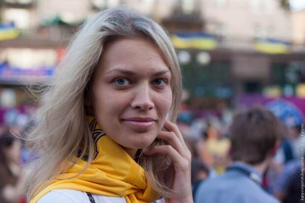 Болельщицы Евро-2012 (65 фото)