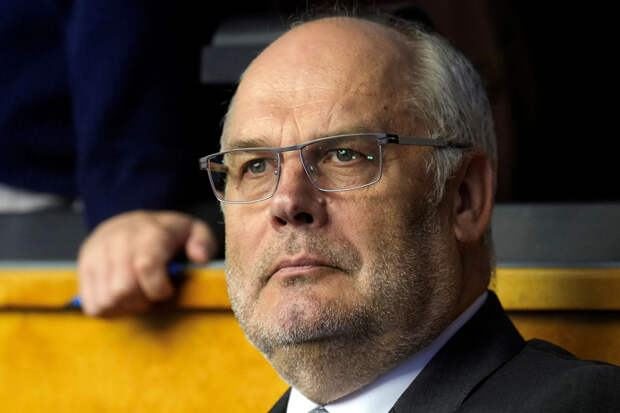 Президент Эстонии Карис признал, что Украине придется обдумать уступки территорий