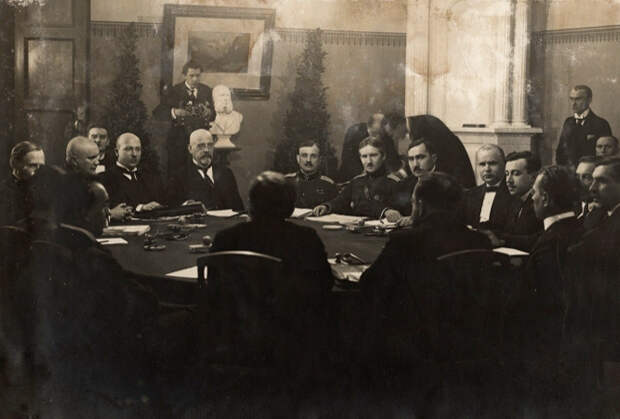 Подписание мирного договора в Тарту, 1920 год