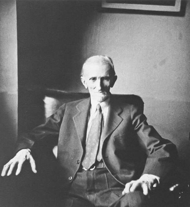 Фото Теслы - INFOnotes