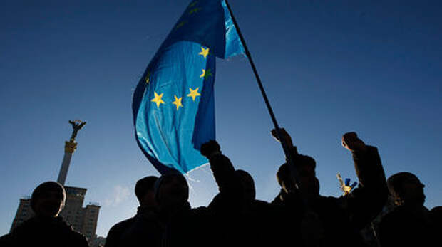 Европарламент одобрил либерализацию визового режима с Украиной