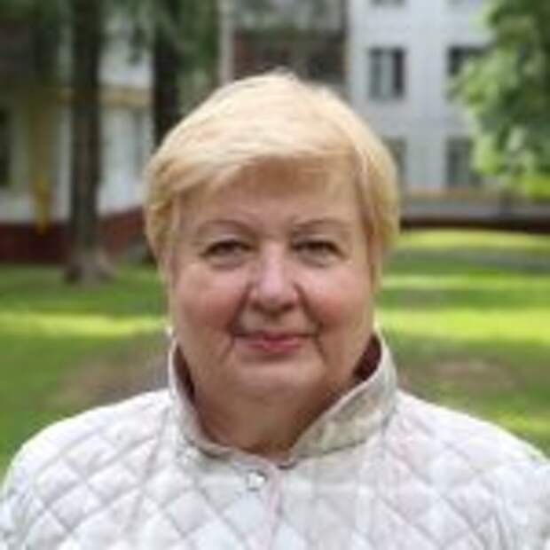 Анна Баженова