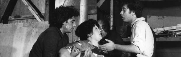 В крайнем случае, я тебе ничего не скажу (Al limite, cioè, non glielo dico). Италия, 1984. Режиссёр Франко Россетти.