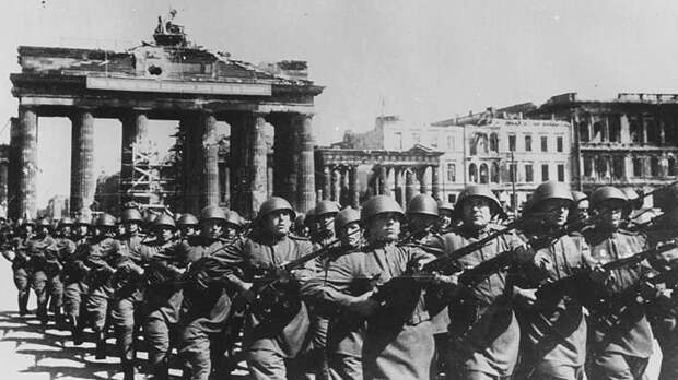 Почему парад союзников в Берлине 7 сентября 1945 года называют «забытым» (ФОТО)