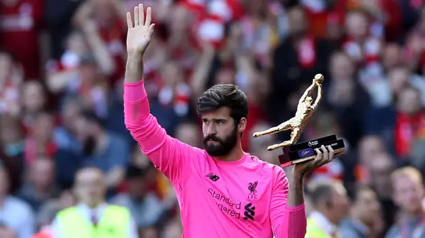 Алиссон признан лучшим голкипером в АПЛ в сезоне-2018/19