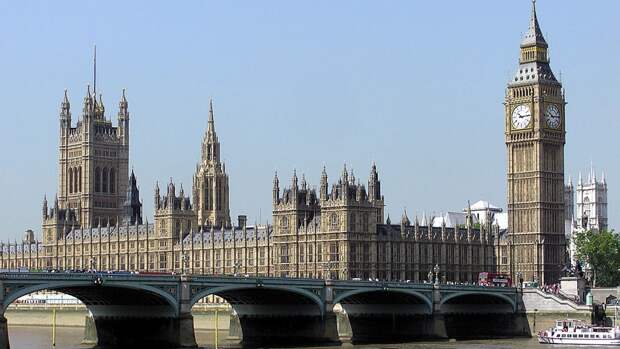 Британия отказалась впускать китайского посла Цзэгуана в парламент