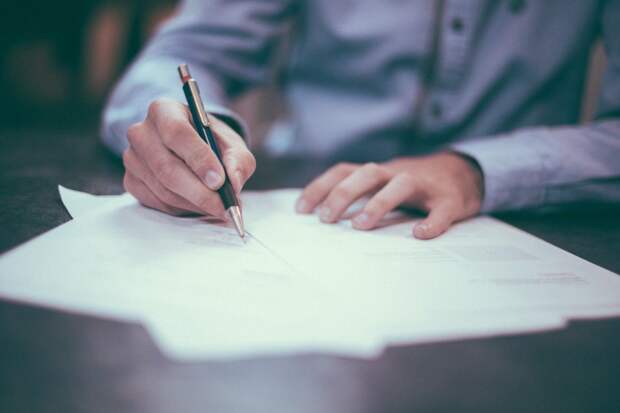 writing-1149962_1920 (1) alt